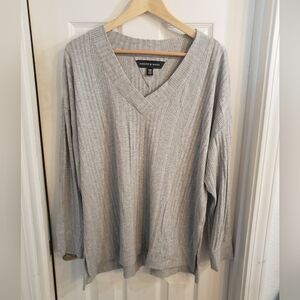 Andrew Marc Gray V-Neck Sweater Soft Knit